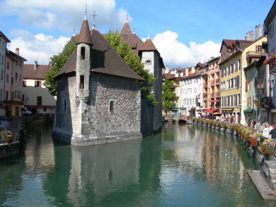 ANNECY 001