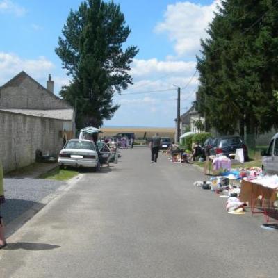 BROCANTE LA VILLE AUX BOIS LES DIZY 14 juillet 2008 003