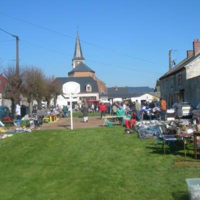 BROCANTE LE VILLE AUX BOIS LES DIZY