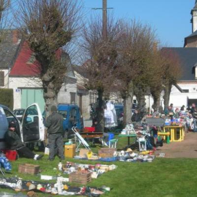 BROCANTE LE VILLE AUX BOIS LES DIZY